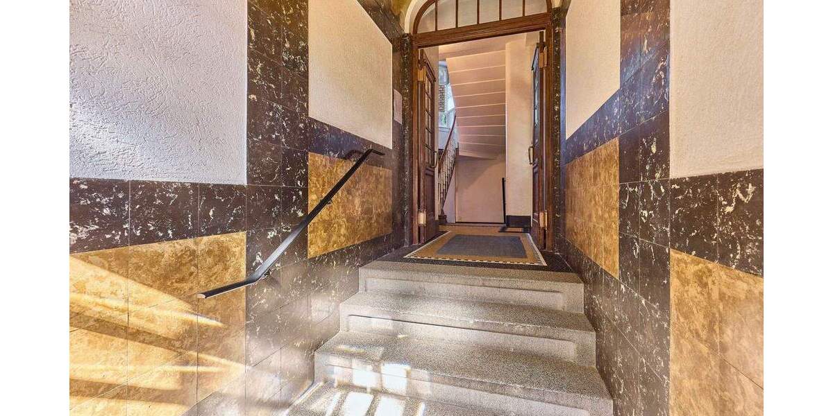 Stilvolle 4-Zimmeraltbauwohnung mit 2 Balkonen in der Belle Etage der Schwetzinger Vorstadt 4 zimmer