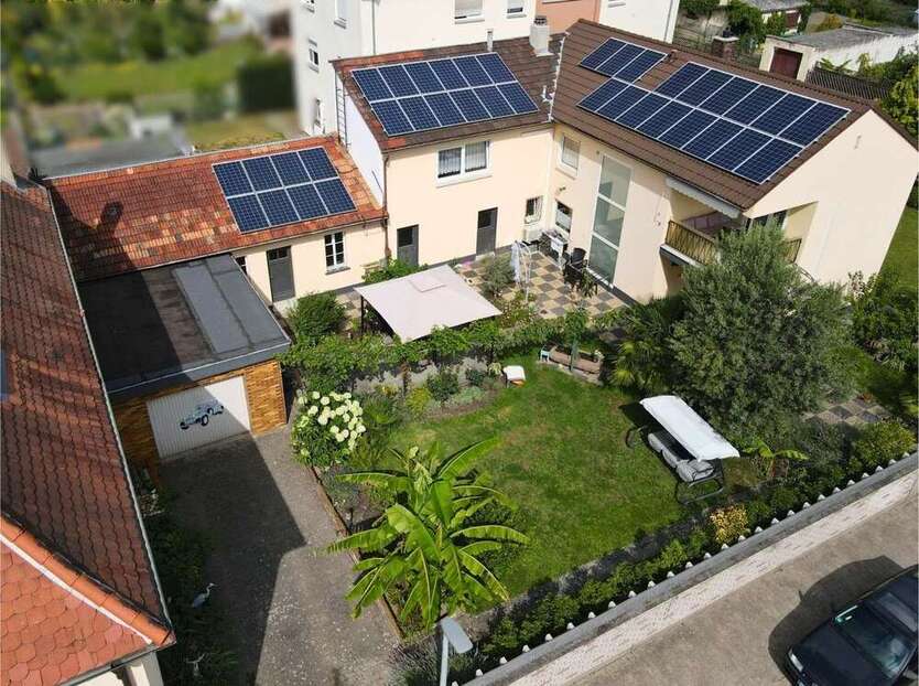 Haus zum Kaufen in Bobenheim-Roxheim 549.000 € 160 m²