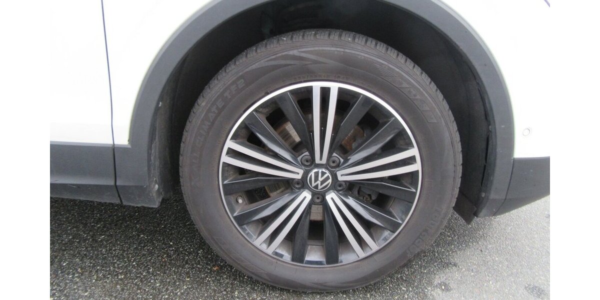 VW Tiguan Active 1.5, NAVI, LED 88.000 km 24.890 &euro; Gernsheim 64579