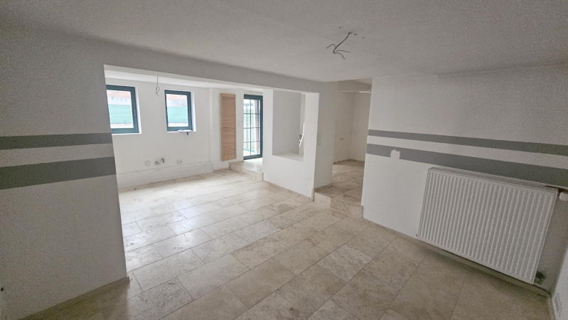 ObjNr:19666 - Ruhig gelegenes EFH (Haus- Hofbauweise) in 2. Reihe in Neustadt-MUSSBACH - Reihenendhaus Neustadt an der Weinstraße Duttweiler | Angebot:19984842