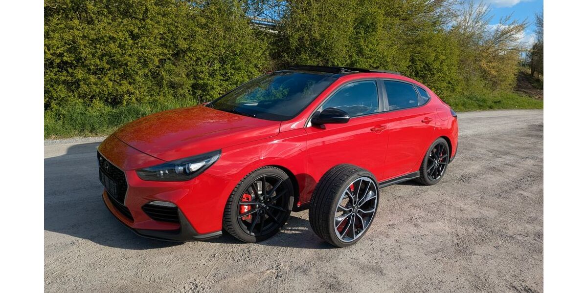 Hyundai i30 96.500 km 20.900 &euro; Walldorf 69190