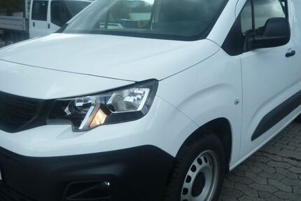 Peugeot Partner 183.000 km 9.390 &euro; Mannheim 68199