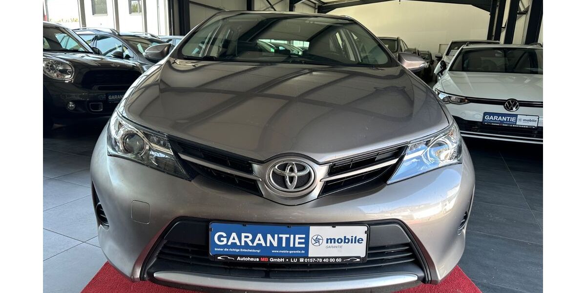 Toyota Auris 130.000 km 6.990 &euro; Ludwigshafen am Rhein 67059