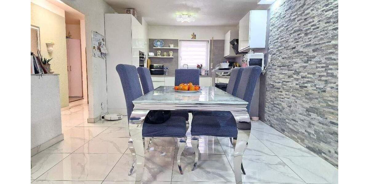 Solides Reihenhaus mit Garten und Garage - Reihenmittelhaus Ludwigshafen am Rhein Mundenheim | Angebot:25214578