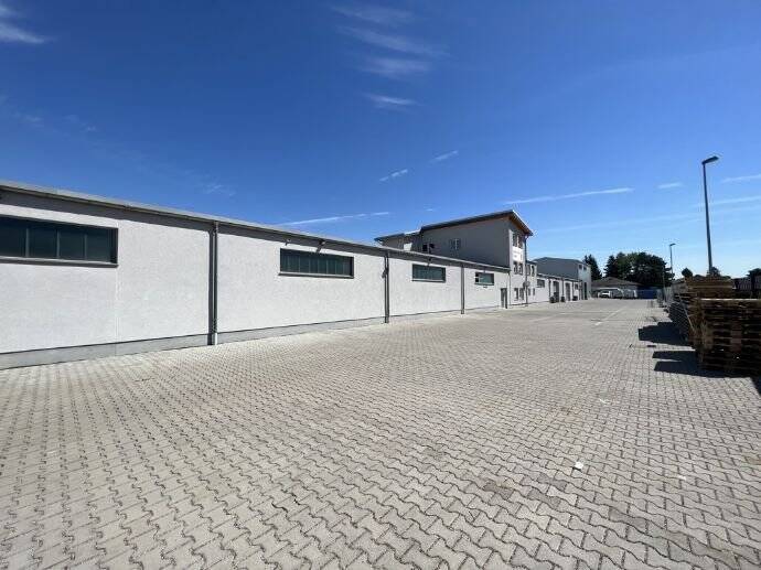 Modernes Logistikcenter mit vielen Nutzungsmöglichkeiten! zimmer