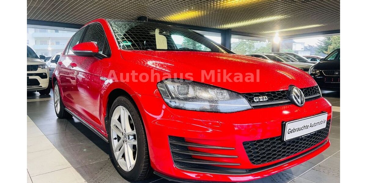 VW Golf 204.000 km 9.499 &euro; Ketsch 68775