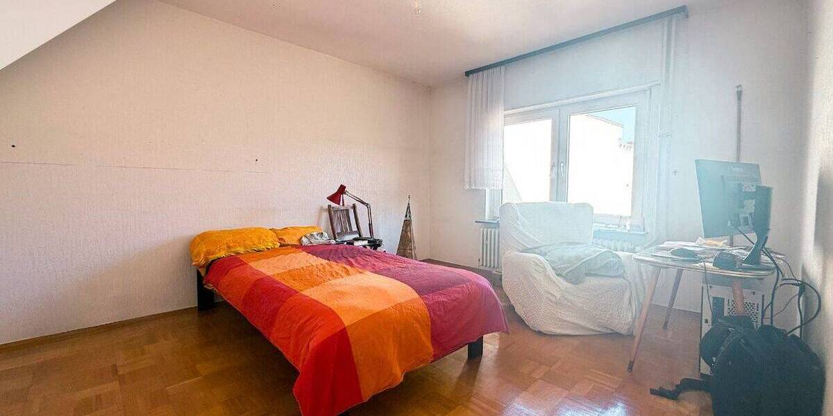 Einfamilienhaus Philippsburg - 5 Zimmer, 147 m&sup2;, 340.000&euro; | Angebot:26804370