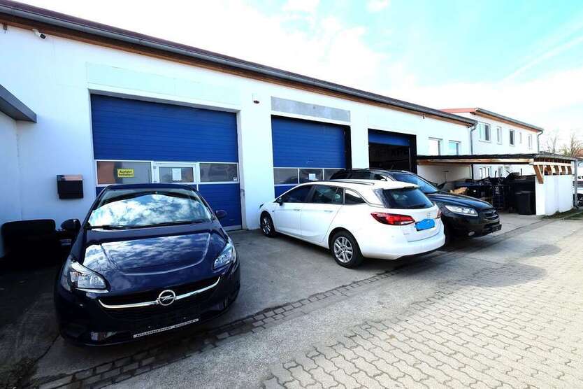 Halle in Speyer 450.000 € 300 m²