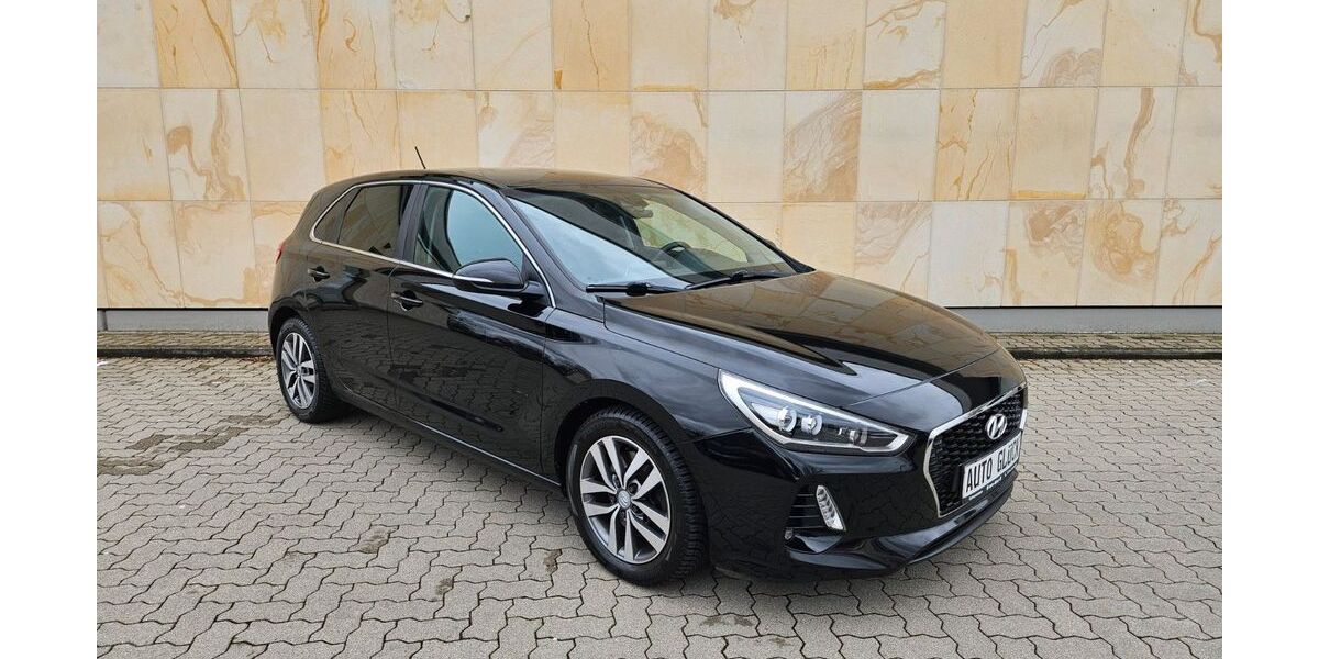 Hyundai i30 102.000 km 11.290 &euro; Schwetzingen 68723