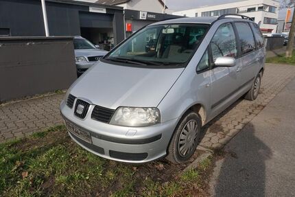 Seat Alhambra 303.750 km 2.490 &euro; Bensheim 64625