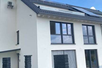 Wohnung zum Kaufen in Maxdorf 699.000 € 181.09 m²