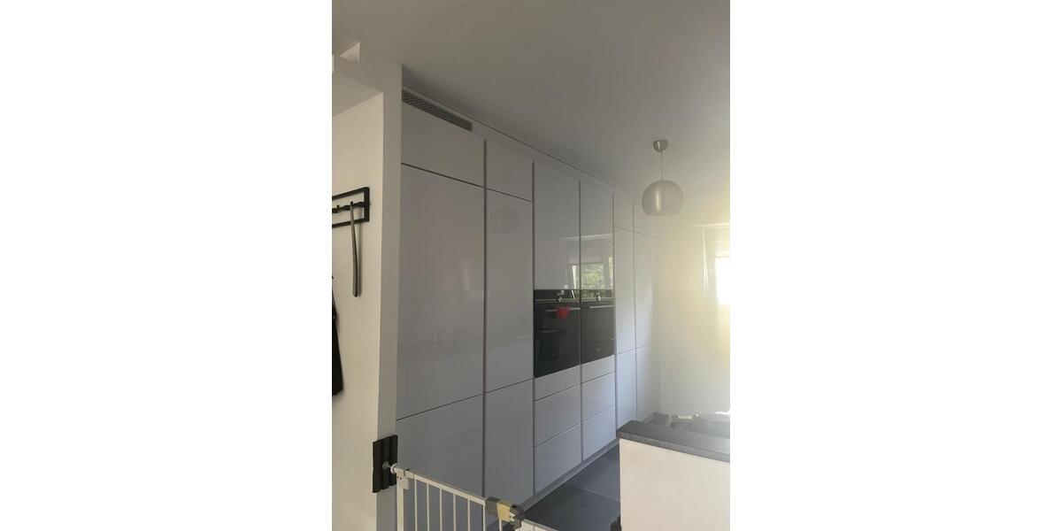 Etagenwohnung Ludwigshafen am Rhein Ludwigshafen-Oggersheim - 4 Zimmer, 100 m&sup2;, 1.600&euro; | Angebot:25323609