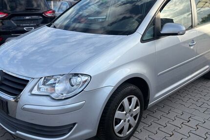 VW Touran 320.000 km 3.450 &euro; Speyer 67346