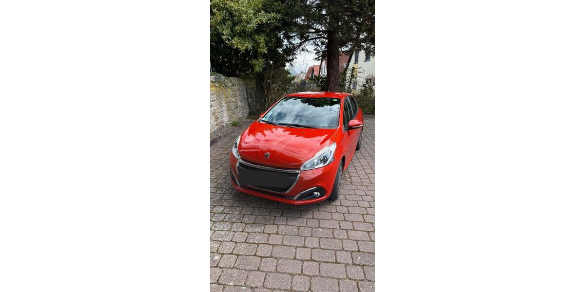Peugeot 208 32.371 km 7.500 &euro; Lambsheim 67245