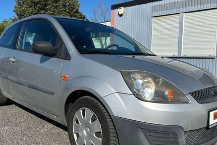 Ford Fiesta 93.100 km 1.950 &euro; Worms 67547