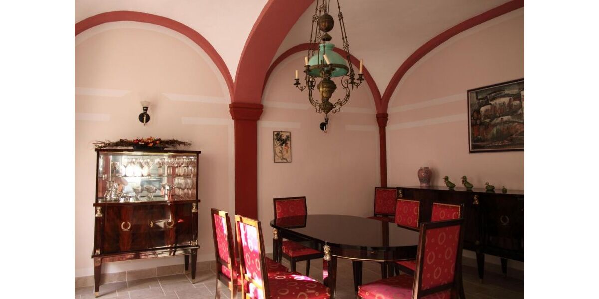 Historisches Winzeranwesen, möblierte Wohnung 4 zimmer