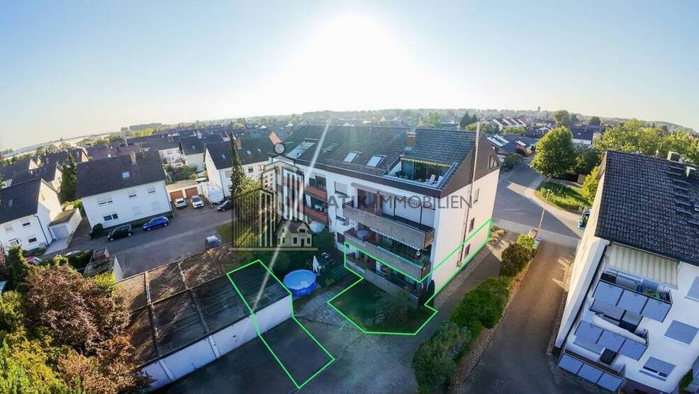 ATIK: Charmante 4-Zimmer-Erdgeschoßwohnung mit sonnigem Südbalkon in ruhiger Feldrandlage