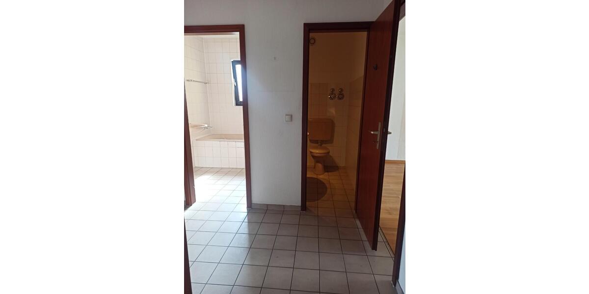 Mehrfamilienhaus, Wohnhaus Hockenheim - 2 Zimmer, 64 m&sup2;, 225.000&euro; | Angebot:25869572