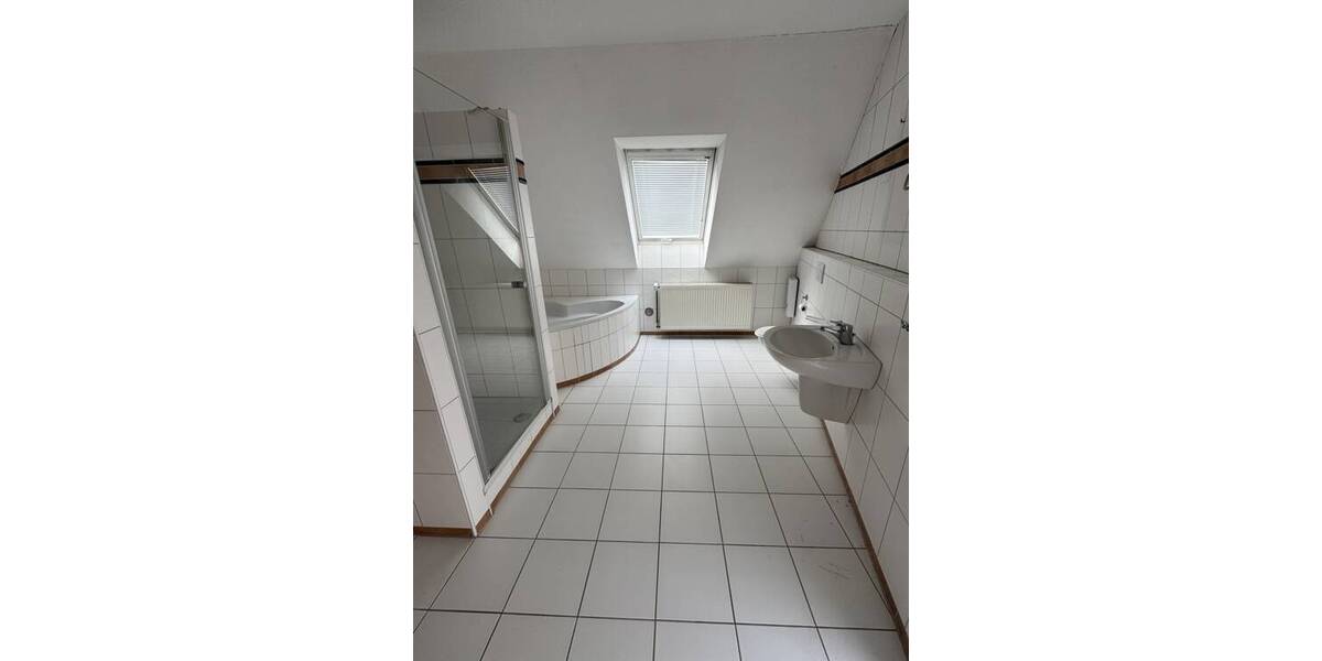 Mehrfamilienhaus, Wohnhaus Mannheim / Neckarau Neckarau - 9 Zimmer, 200 m&sup2;, 510.000&euro; | Angebot:26139134