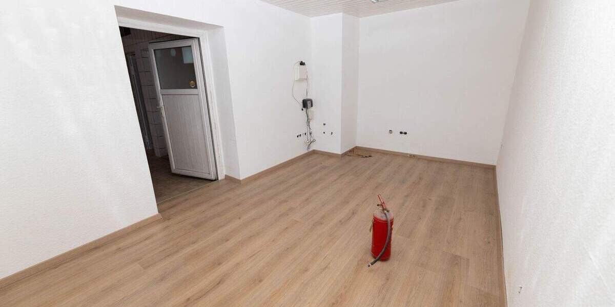 Doppelhaushälfte Brühl - 7 Zimmer, 228 m&sup2;, 550.000&euro; | Angebot:25141859