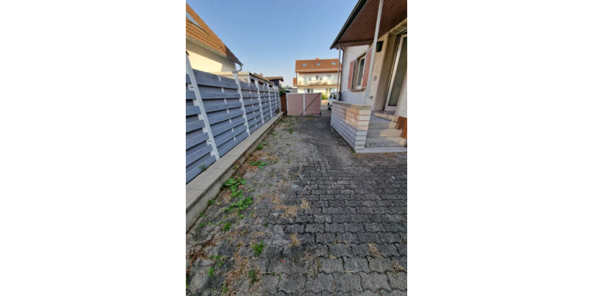 Einfamilienhaus Haßloch - 4 Zimmer, 110 m&sup2;, 1.350&euro; | Angebot:24535824