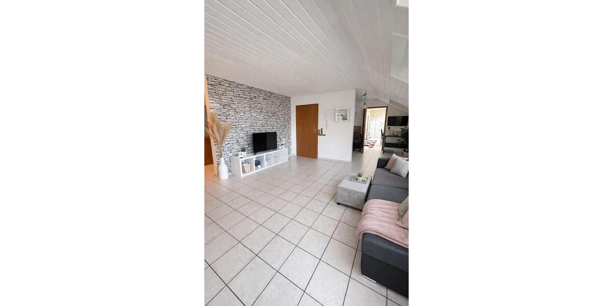 Etagenwohnung Mannheim Neckarstadt-Ost - 4 Zimmer, 102 m&sup2;, 249.999&euro; | Angebot:26521264
