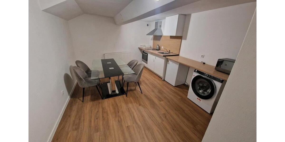 3FH in Wormser Stadtmitte mit wertvollem Potenzial zimmer