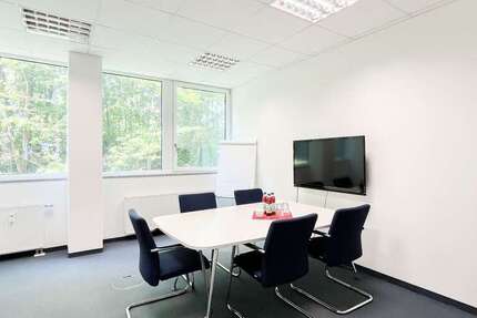 Büro in München 5.610 € 297 m²