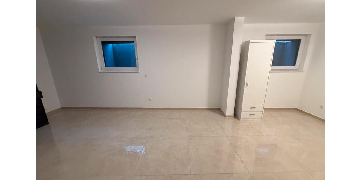 Vermiete 3-4 Zi. + 2 Bäder und Garten in Lu-Oggersheim 3.5 zimmer