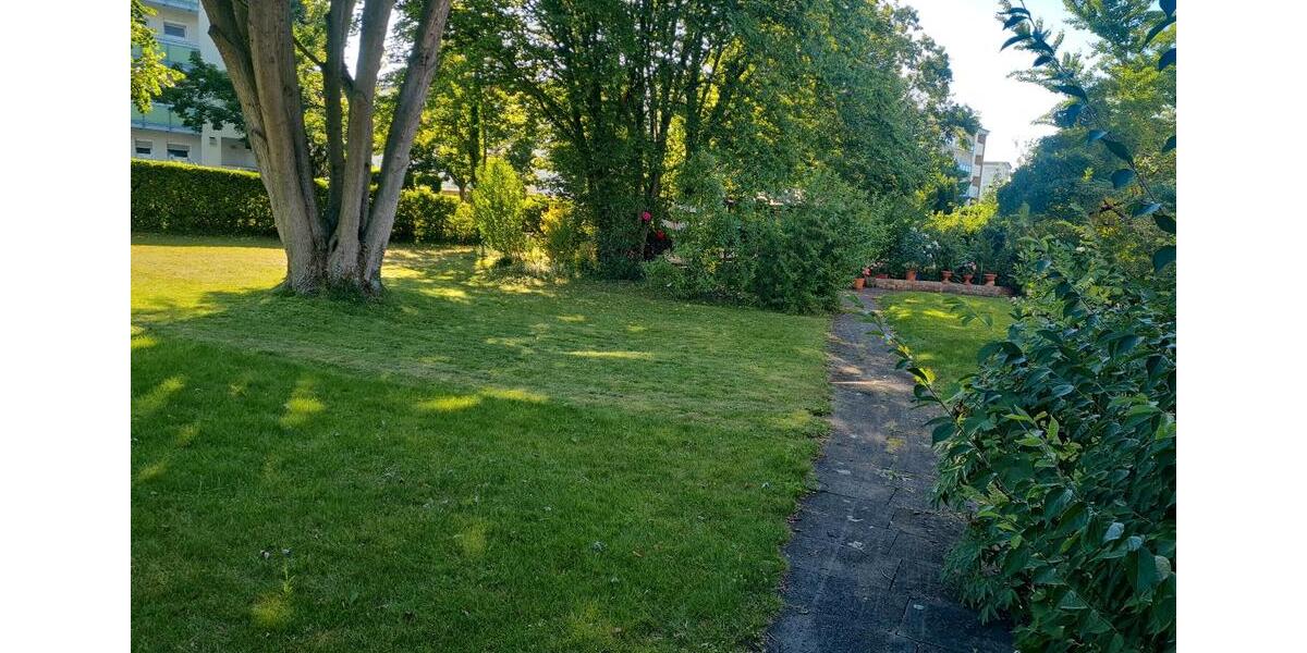 4ZKB Erdgeschoss Wohnung mit Garten 4 zimmer