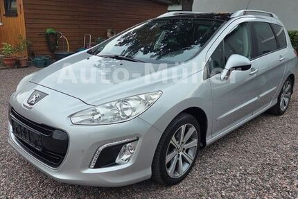 Peugeot 308 91.450 km 5.699 &euro; Böhl-Iggelheim 67459