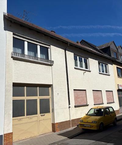 Mehrfamilienhaus, Wohnhaus Mannheim Sandhofen - 9 Zimmer, 234 m&sup2;, 529.000&euro; | Angebot:26121658