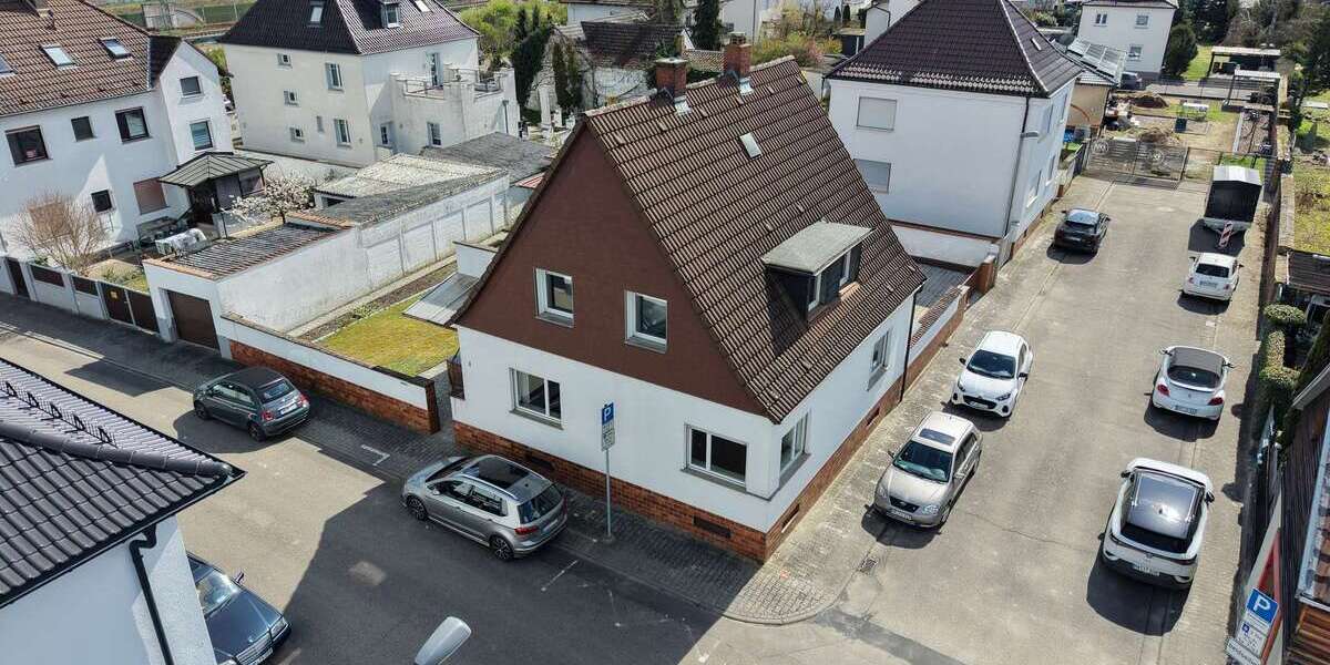 Einfamilienhaus Lampertheim - 7 Zimmer, 144 m&sup2;, 395.000&euro; | Angebot:26160527