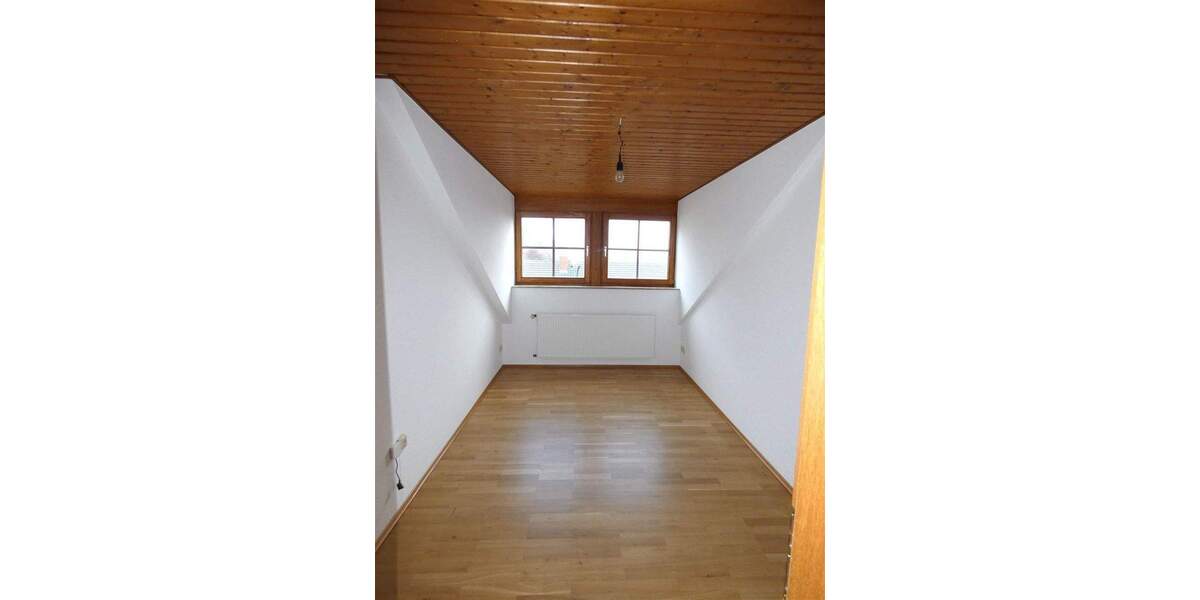 Etagenwohnung Neustadt Haardt - 3 Zimmer, 86 m&sup2;, 750&euro; | Angebot:25214192