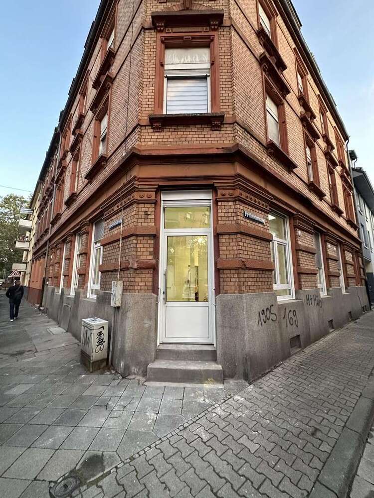 Wohnung zum Kaufen in Mannheim 389.000 € 120 m²