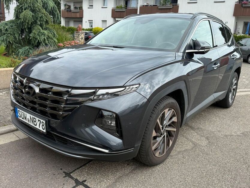 Hyundai TUCSON 49.321 km 22.400 € Speyer 67346