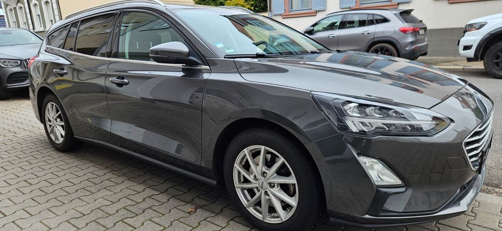 Ford Focus 94.000 km 12.700 &euro; Mannheim 68309