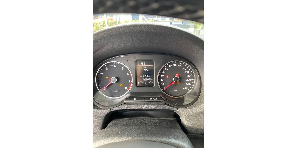 VW Polo 102.000 km 7.999 &euro; Mannheim 68159