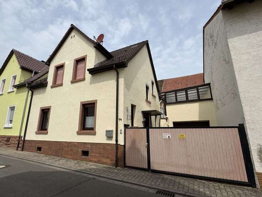 Haus zum Kaufen in Worms Herrnsheim 249.000 € 112 m²