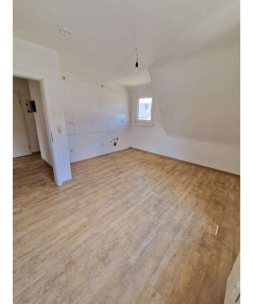 Wohnung zum Mieten in Weisenheim am Sand 549 € 50 m²