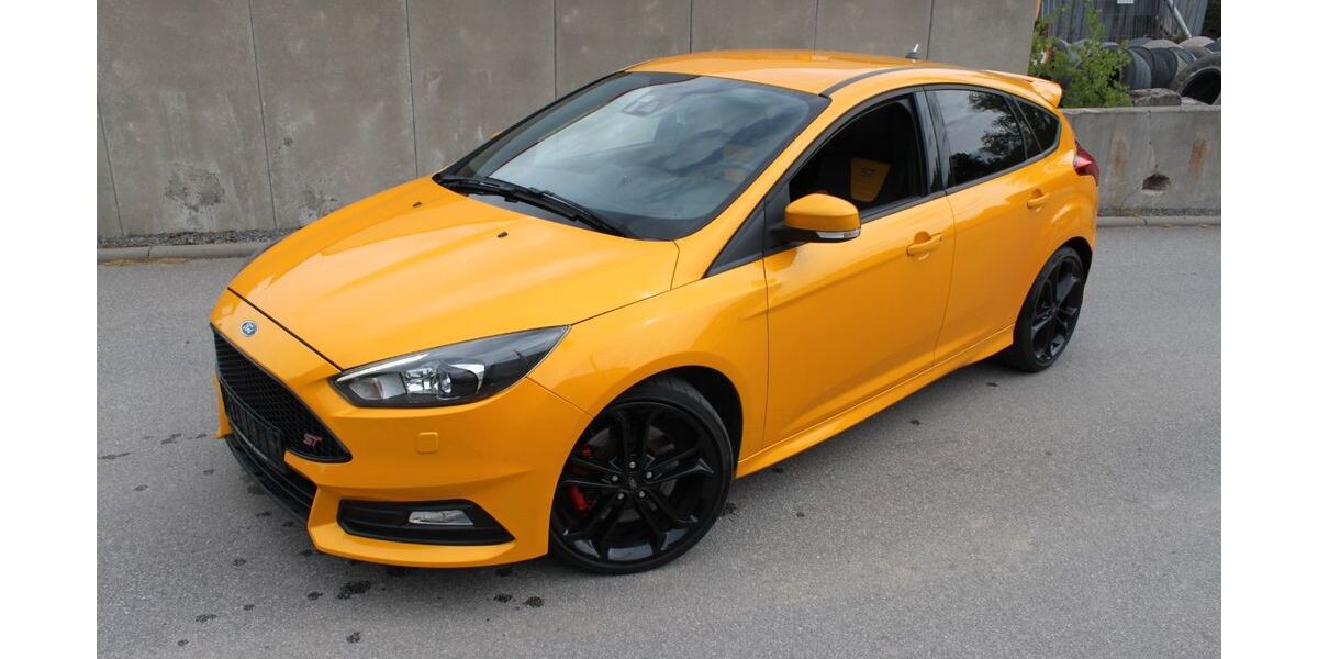 Ford Focus 67.090 km 17.500 &euro; Abtsteinach 69518