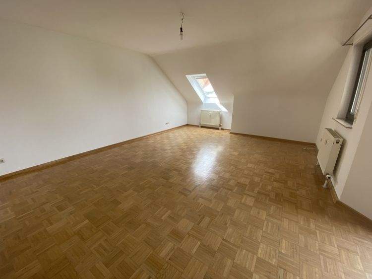 Etagenwohnung Mannheim / Rheinau Rheinau - 2 Zimmer, 75 m&sup2;, 225.000&euro; | Angebot:24646811