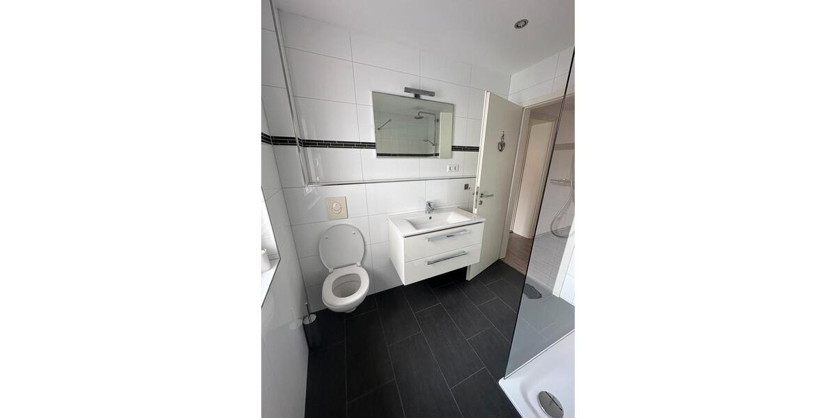 Reihenhaus Bad Dürkheim - 4.5 Zimmer, 110 m&sup2;, 1.400&euro; | Angebot:25301649