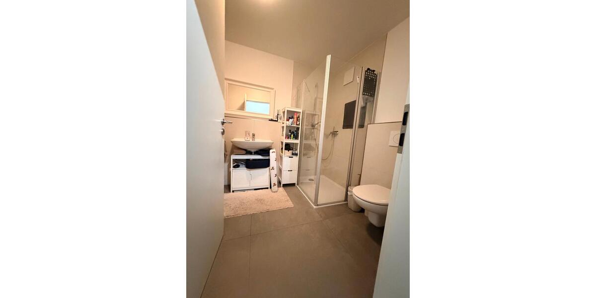 Erdgeschoßwohnung Gernsheim - 3 Zimmer, 92 m&sup2;, 1.100&euro; | Angebot:26232484