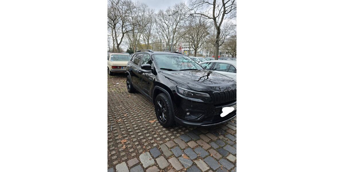 Jeep Cherokee 71.000 km 23.600 &euro; ludwigshafen 67063