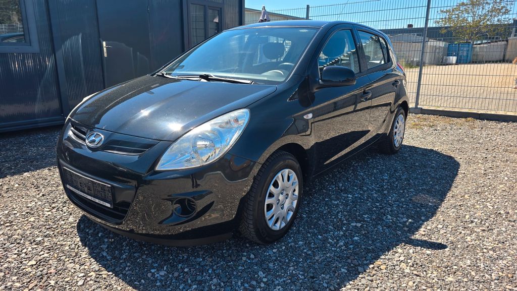 Hyundai i20 119.000 km 3.997 &euro; Schwetzingen 68723