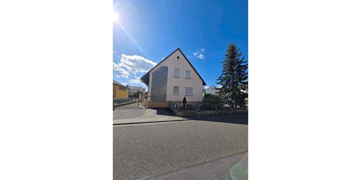 Einfamilienhaus Neustadt an der Weinstraße - 6 Zimmer, 129 m&sup2;, 499.000&euro; | Angebot:26926820