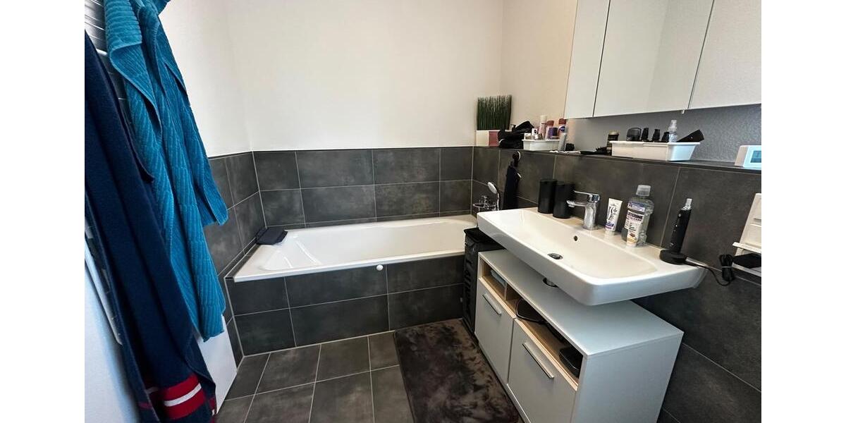 Etagenwohnung Bensheim - 2 Zimmer, 62 m&sup2;, 1.350&euro; | Angebot:27570018