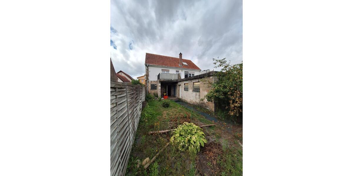 Mehrfamilienhaus, Wohnhaus Haßloch - 11 Zimmer, 321 m&sup2;, 459.000&euro; | Angebot:26834574