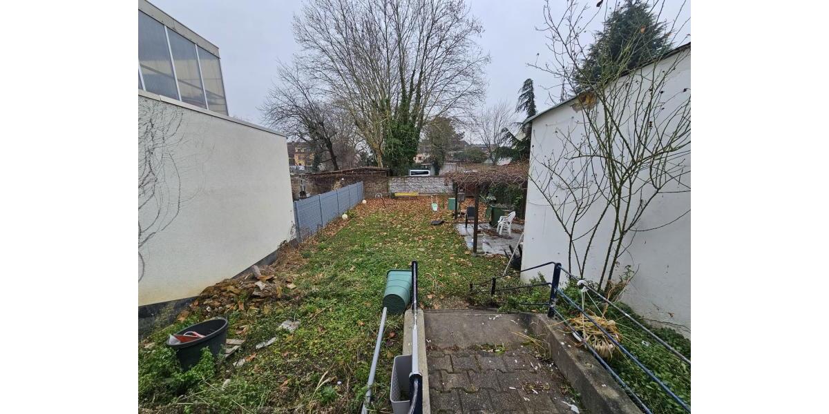 ObjNr:19630 - Gepflegte Doppelhaushälfte in Ludwigshafen Edigheim 5 zimmer